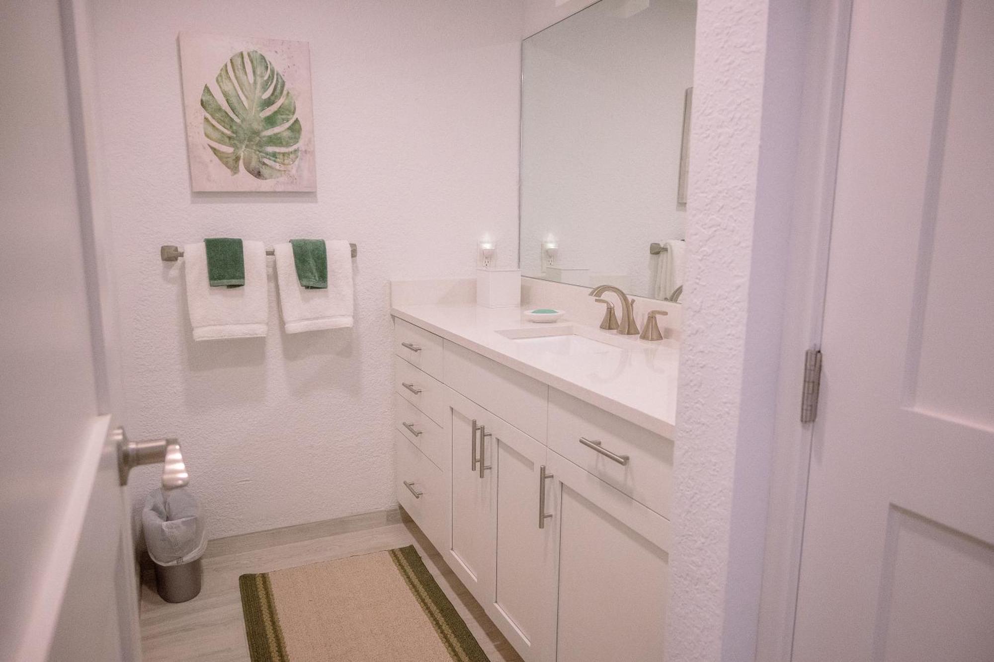 Entire 2Nd Floor 2 Bedroom Elysian - Tennis & Tides East End  외부 사진