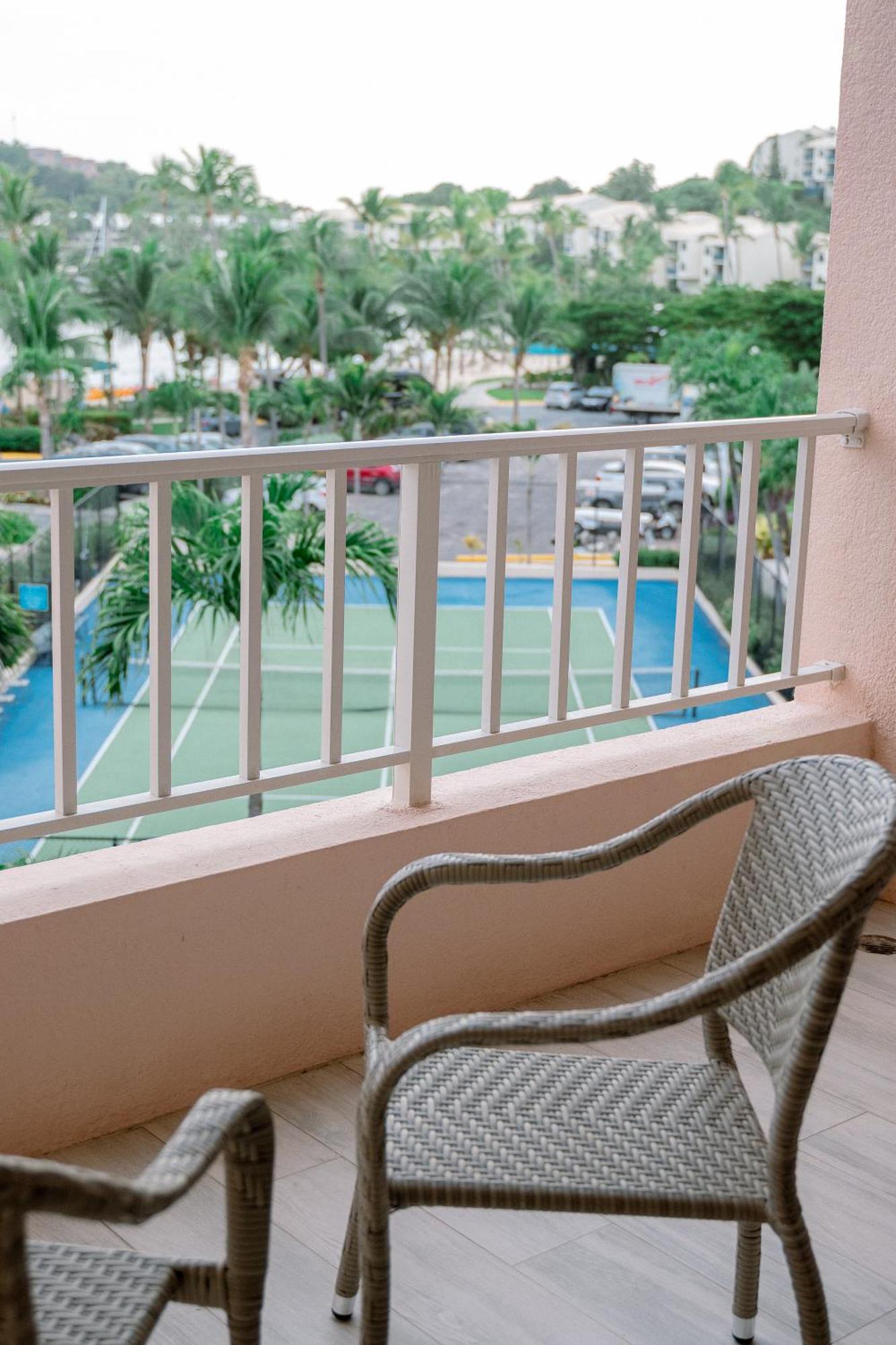Entire 2Nd Floor 2 Bedroom Elysian - Tennis & Tides East End  외부 사진